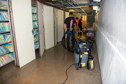 Angers : la maternité du CHU inondée, la prise en charge se...